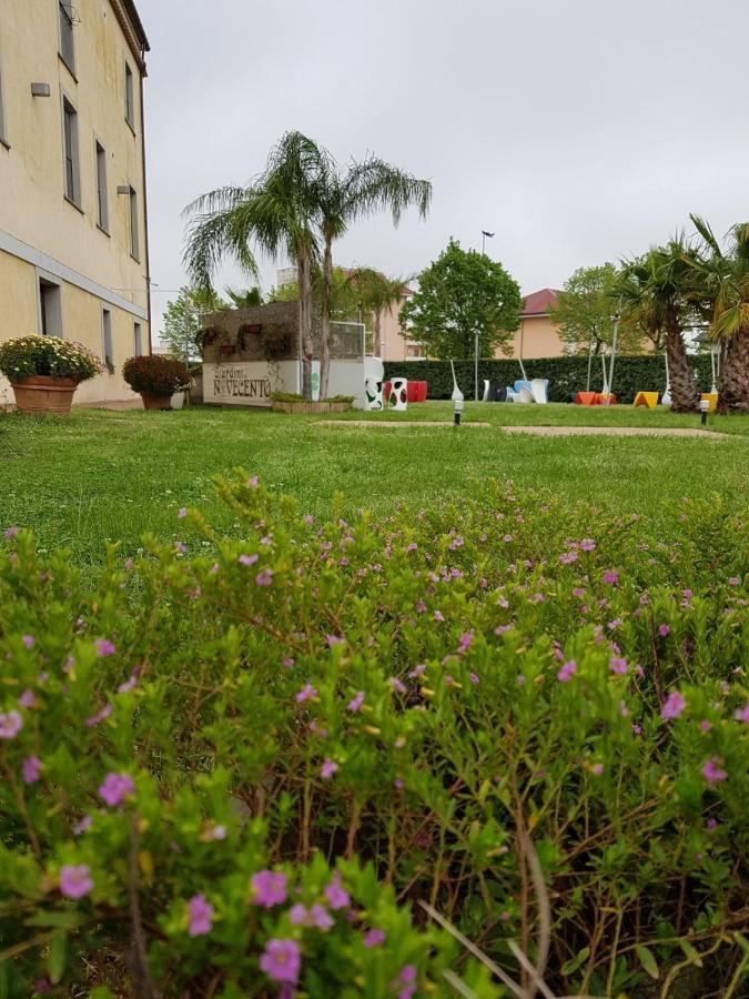 فندق I Giardini Del Novecento لاميزيا تيرمي المظهر الخارجي الصورة